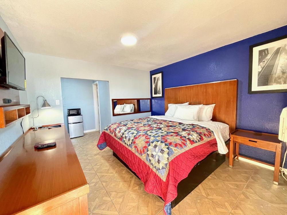 King Room interior